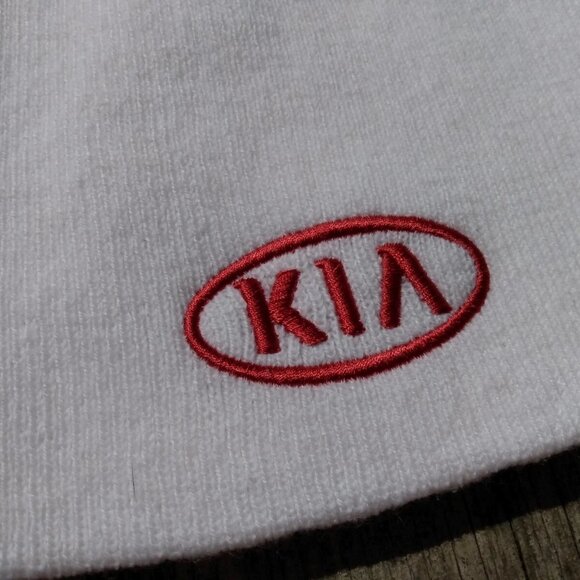 Toronto Football Club Hat TFC Toque Soccer KIA Auto Knit Beanie Cap White - Picture 5 of 13